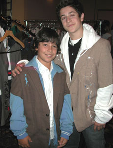 David Henrie and lil' .. Others - 